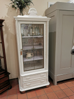 Milchschrank